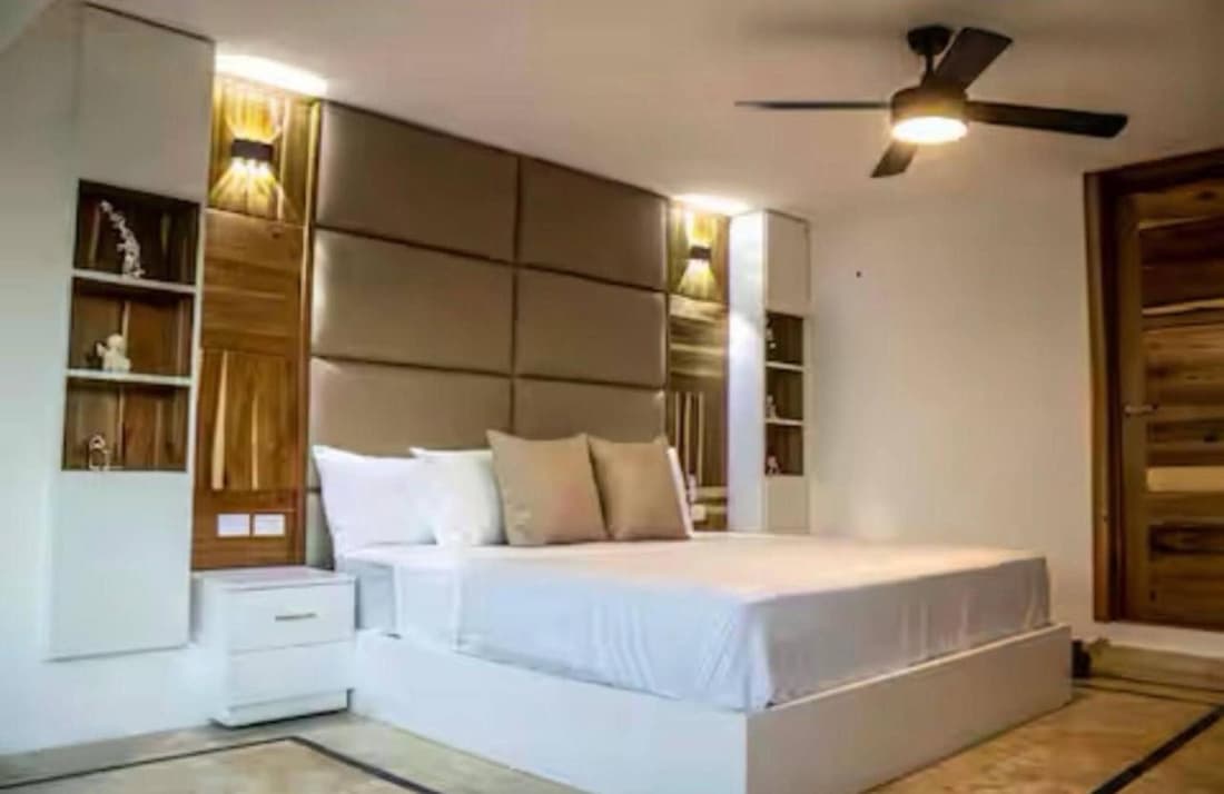 Beautiful and cozy with sea views