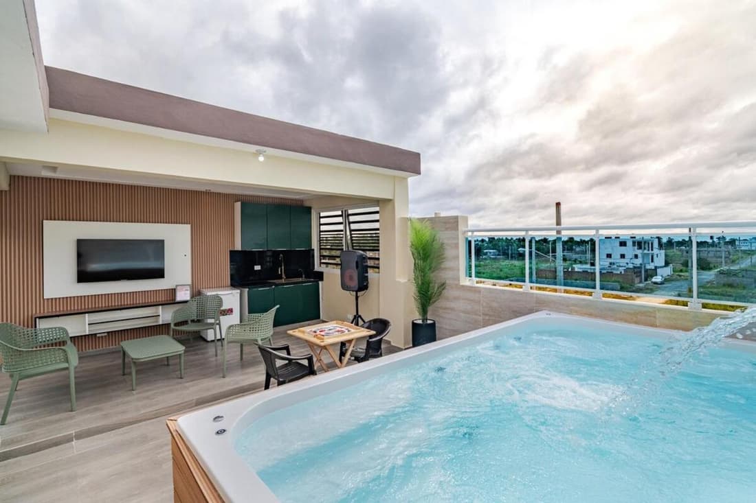 Luxury Family Retreat Jacuzzi Privado 2