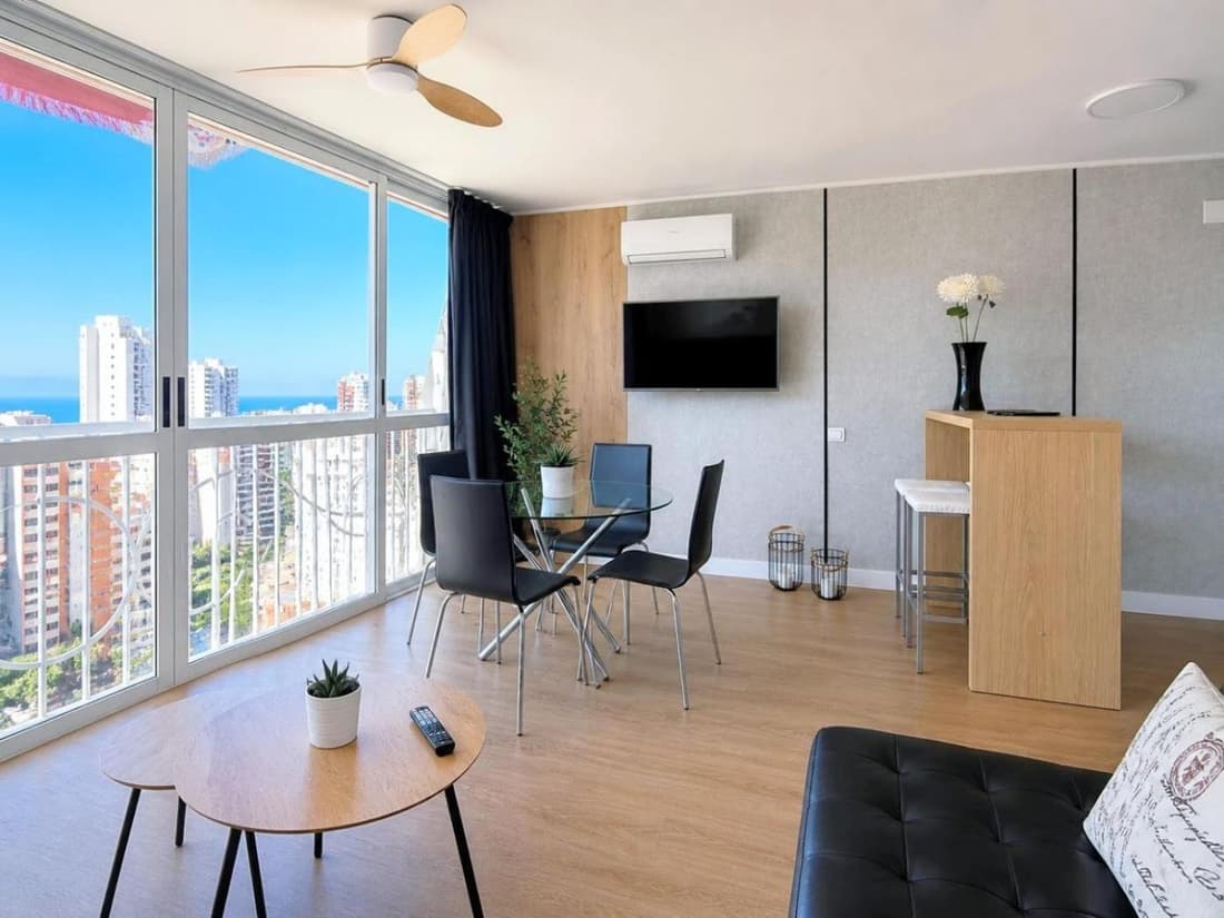 Apartamento con vistas al mar en Playmon Park