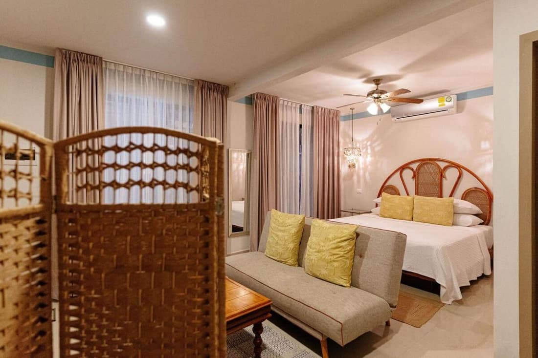 Villa Caribena, Breakfast and Concierge