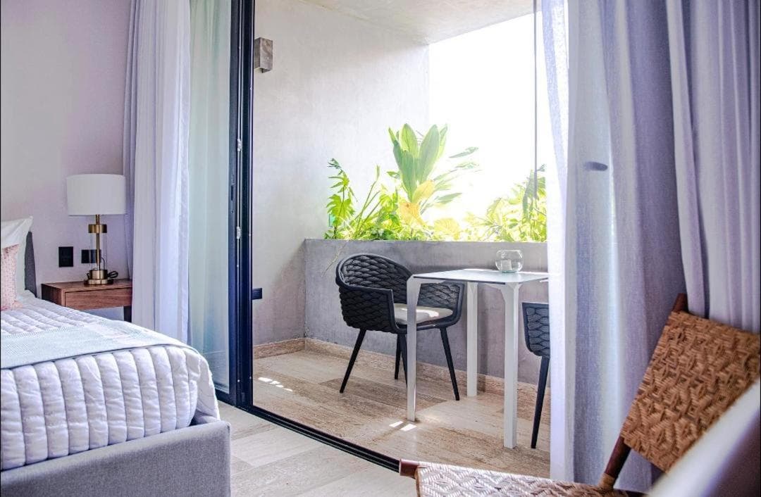 VOLTA-Trendy & Neat apartment- balcony- Playa del Carmen