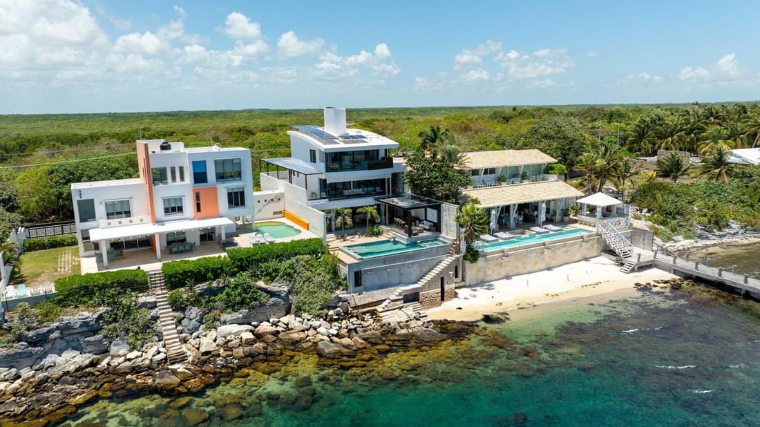 Villa Magdalena - 7BR - Oceanfront with Heated Pool