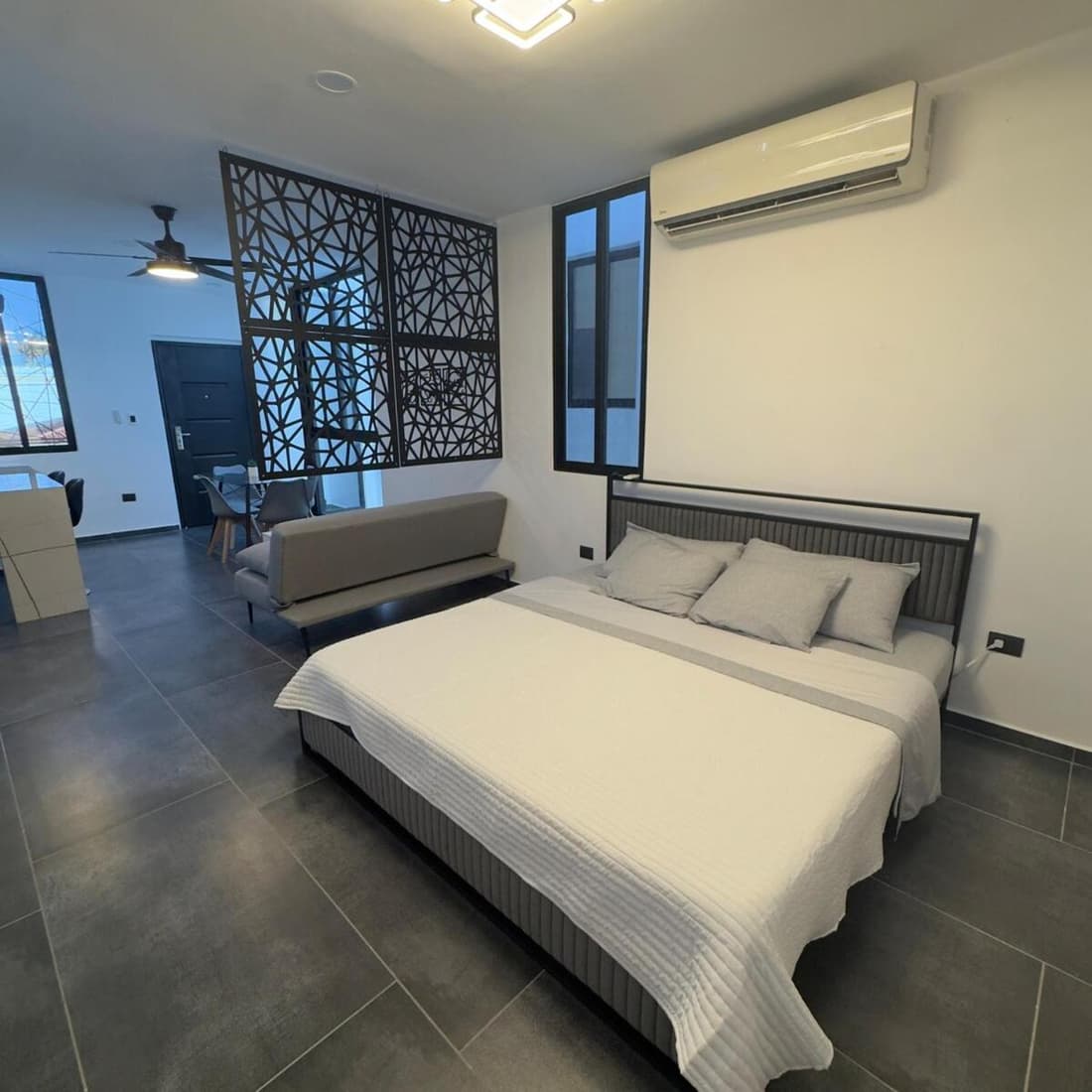 Signature Suite, King & Elegant Design 65 inch TV