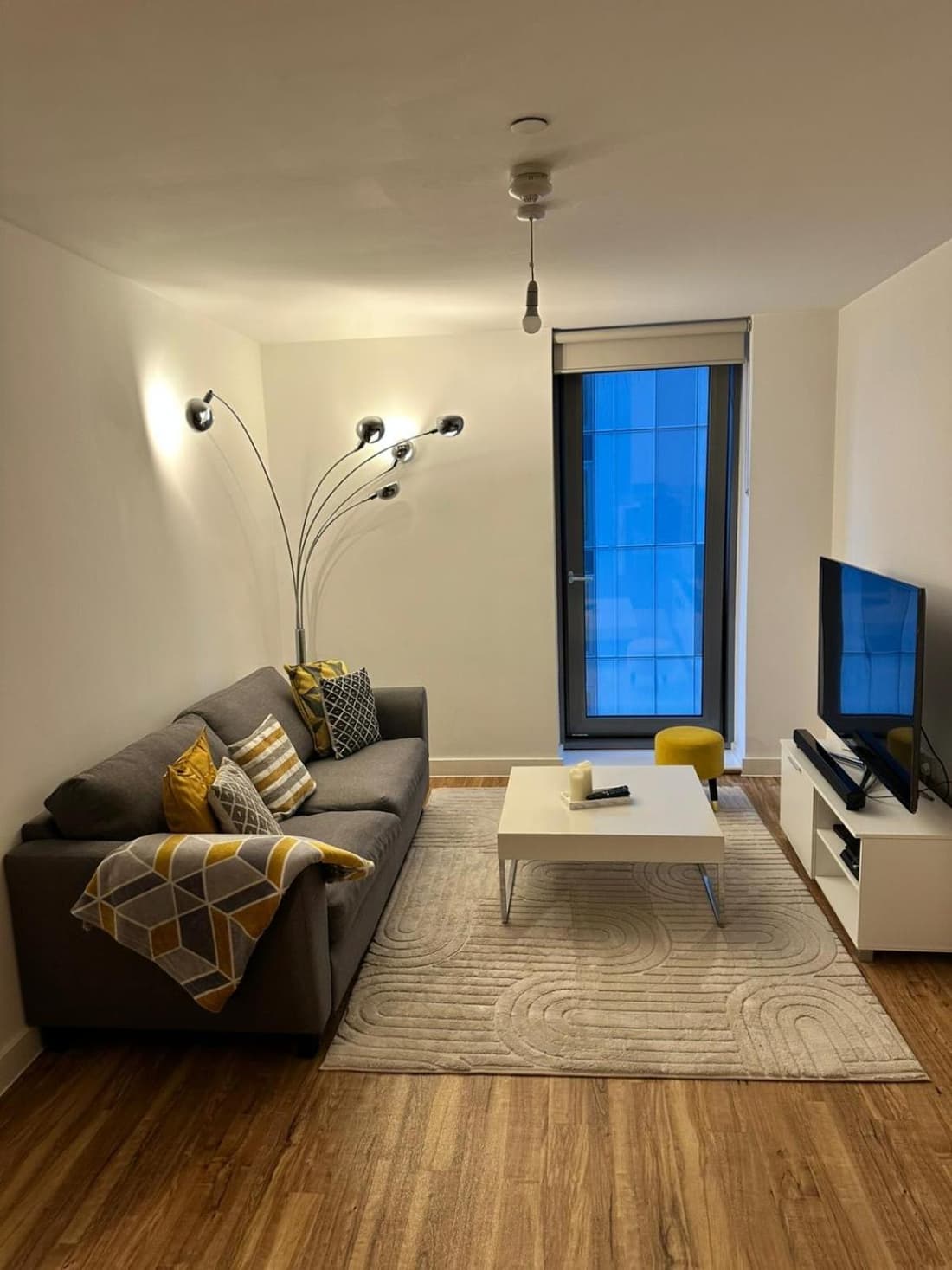 Luxury Quay apartment