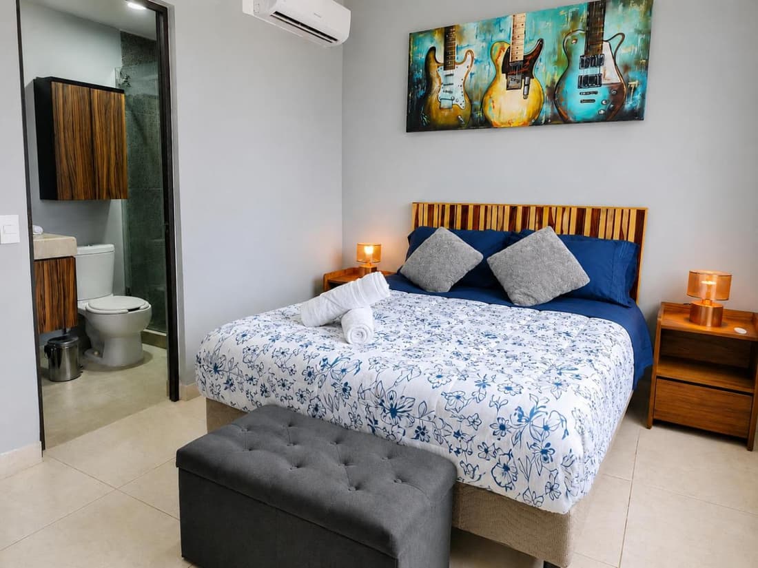2BR Resort Apartment Cancun Pool WiFi AC