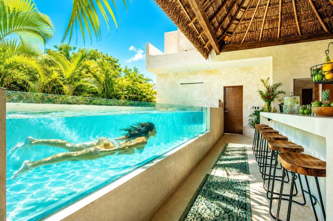 Villa 240m2 - 16 persons - 6 rooms - 2 swimming Pool - 3 Jacuzzis