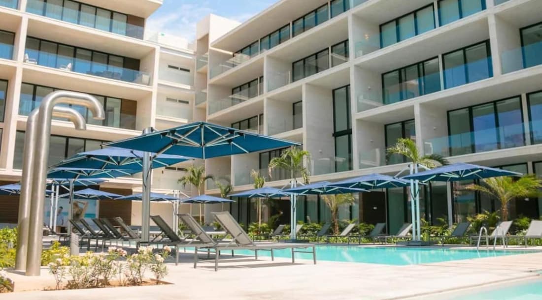 Quiet & Luxurious Apartment with the Best Location