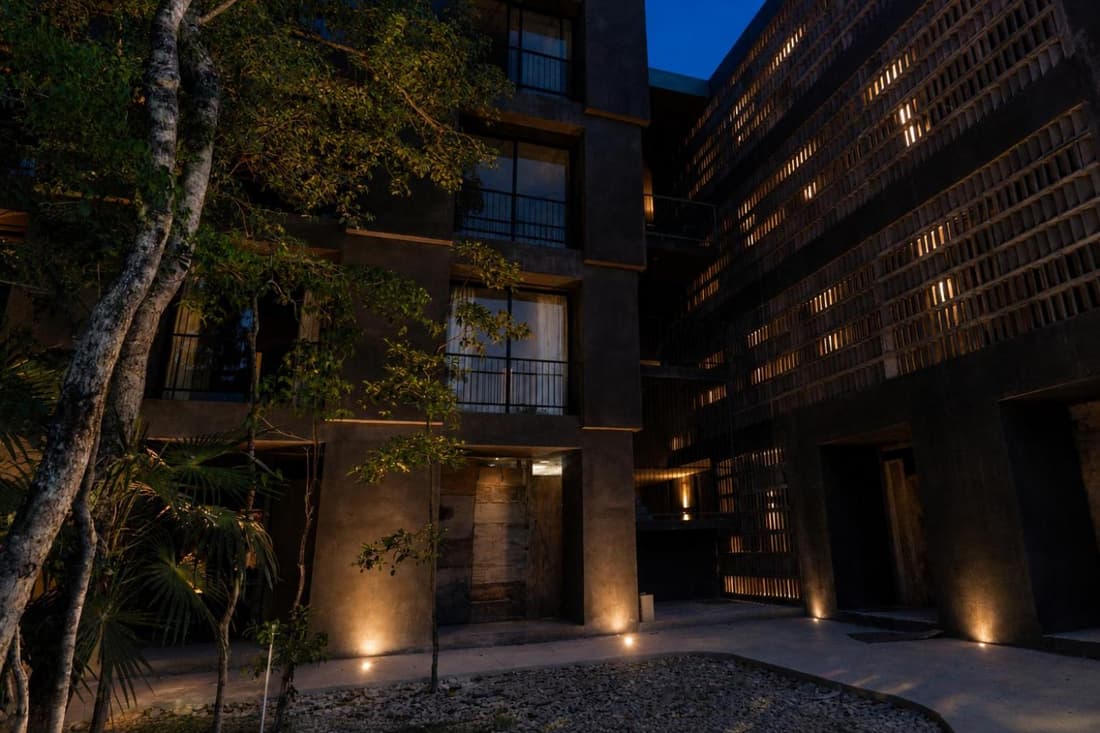 Romantic Jungle Studio, Rooftop Pool & Lounge