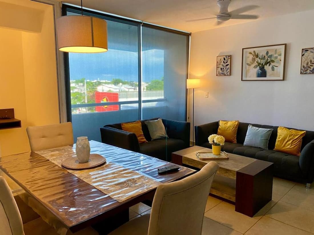 Smart 2BR 2BA Stay Wifi Pools Gated 24x7