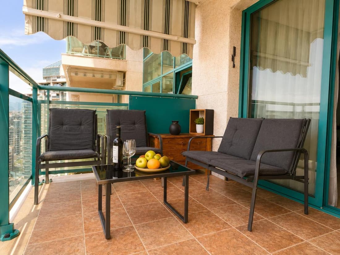 Seaview Apartment near the beach
