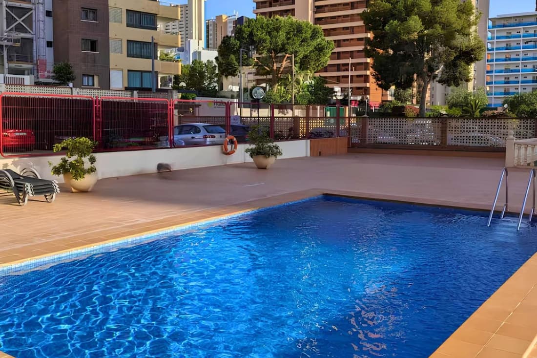 Apartment with panoramic views a swimming pool and a nearby beach