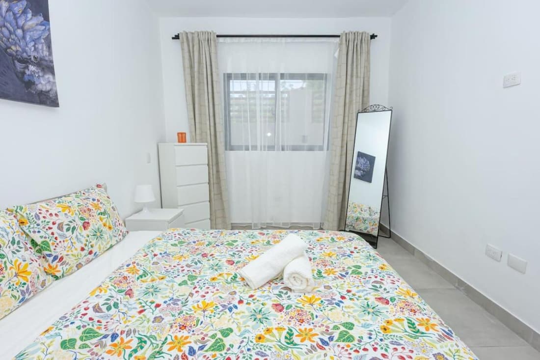 Cozy 1BR in Portofino Residence