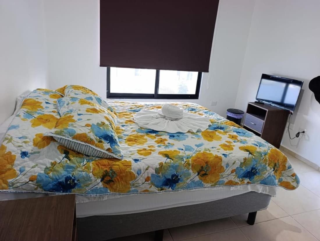 Beautiful house 2 bedroom wifi TV
