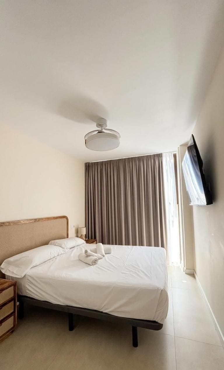 Apartamentos Edf AUREA y Edf SARVACHO