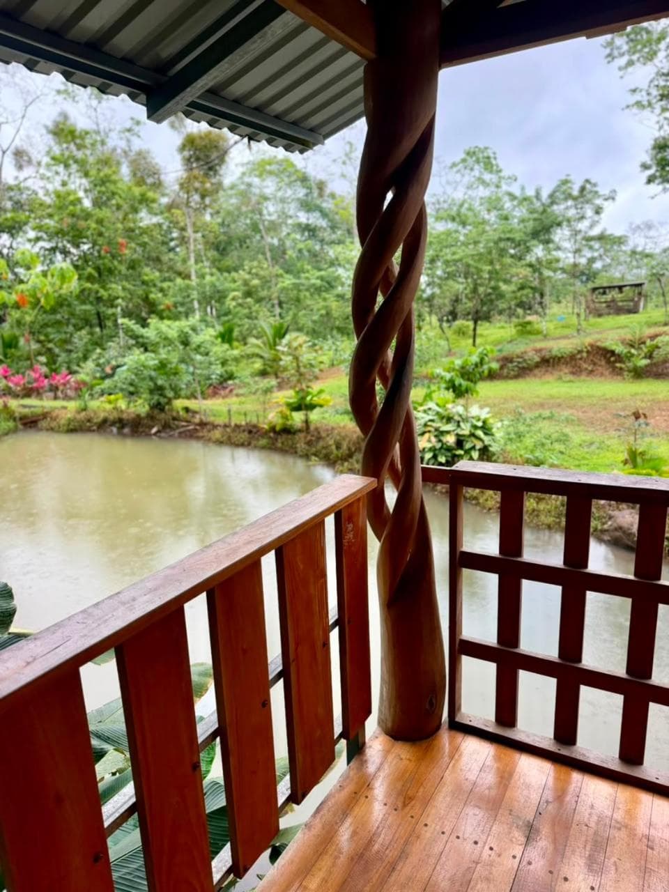 House Rio Celeste Paradise