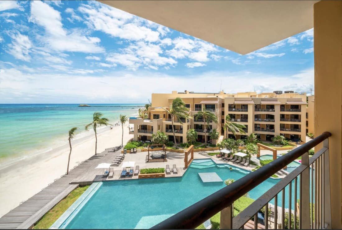 Full remodeled ocean view 2bdrs condo at ELFARO by DPM