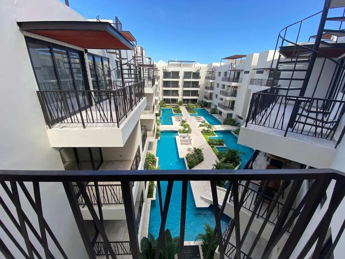 Apt with Private Terrace and Jacuzzi in Aldea Zama