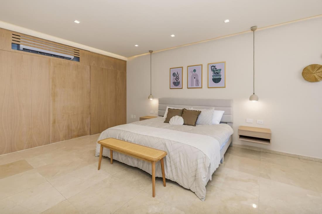 Luxury Penthouse with Oasis Private Rooftop