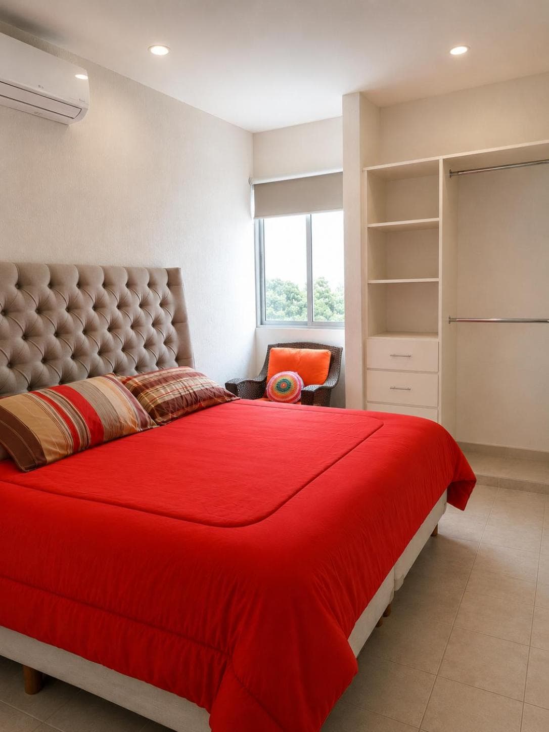 Casa Familiar con 3King, AC, Fraccionamiento Privado, seguridad 24 horas