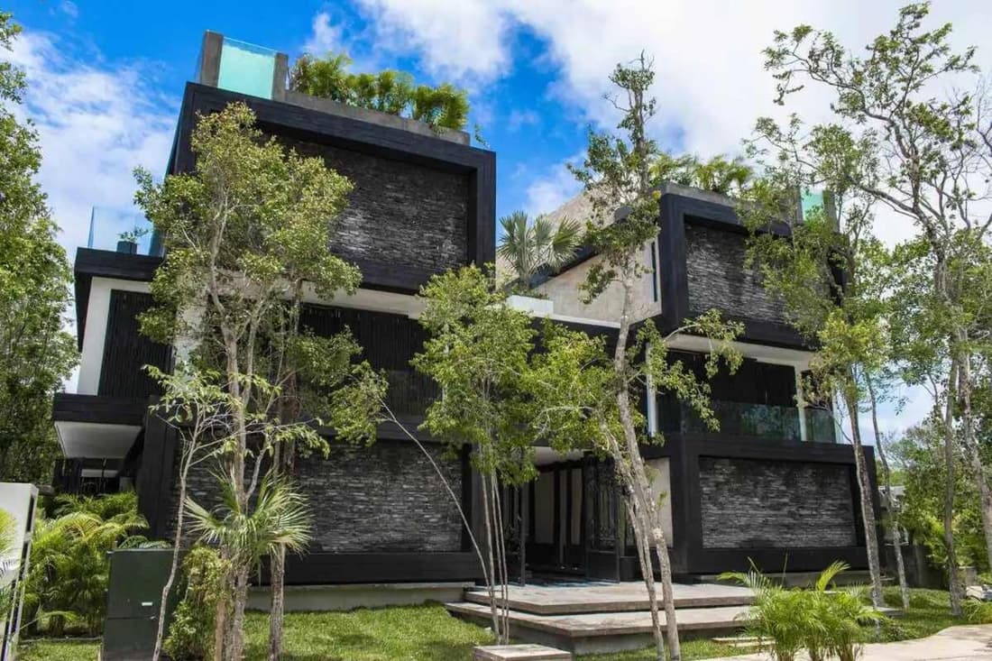 Black House - Modern 3BR Villa with Private Pool