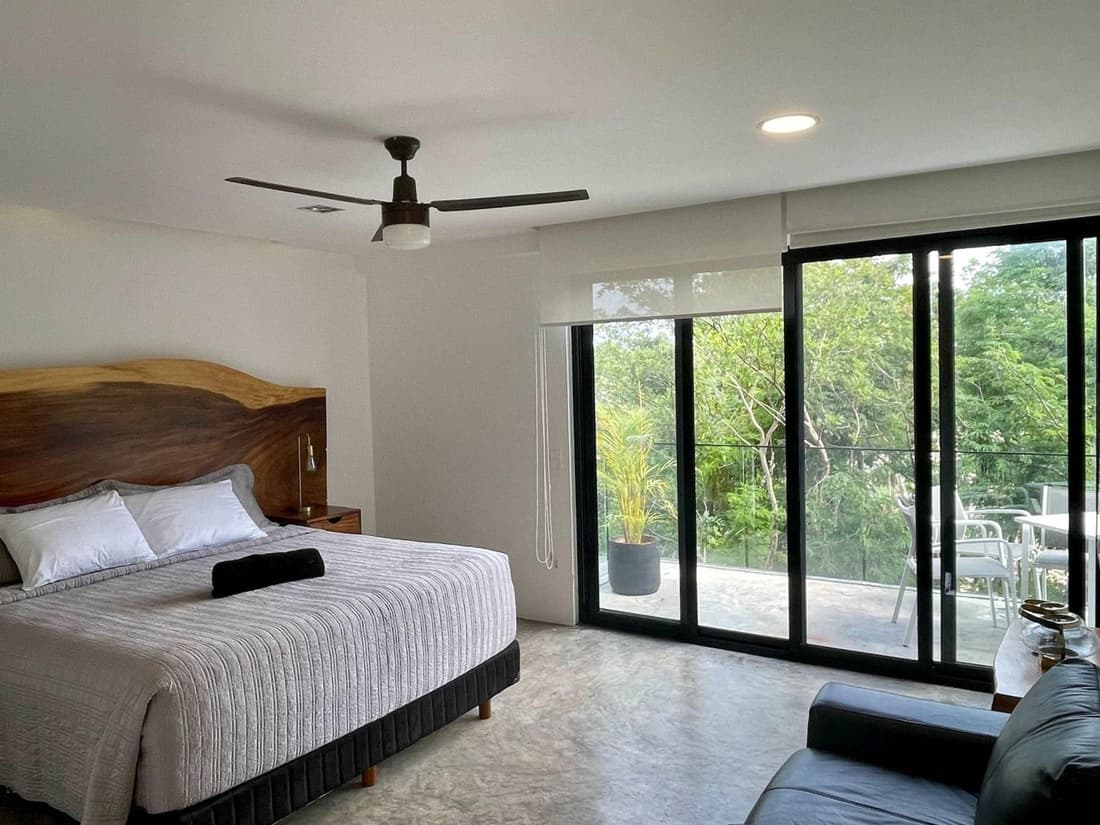 Black House - Modern 3BR Villa with Private Pool