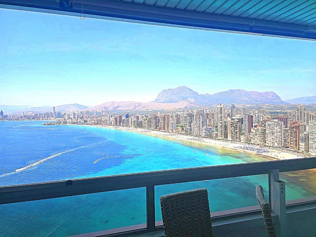 Seaside Splendor Panoramic 3-Bedrooms Oasis