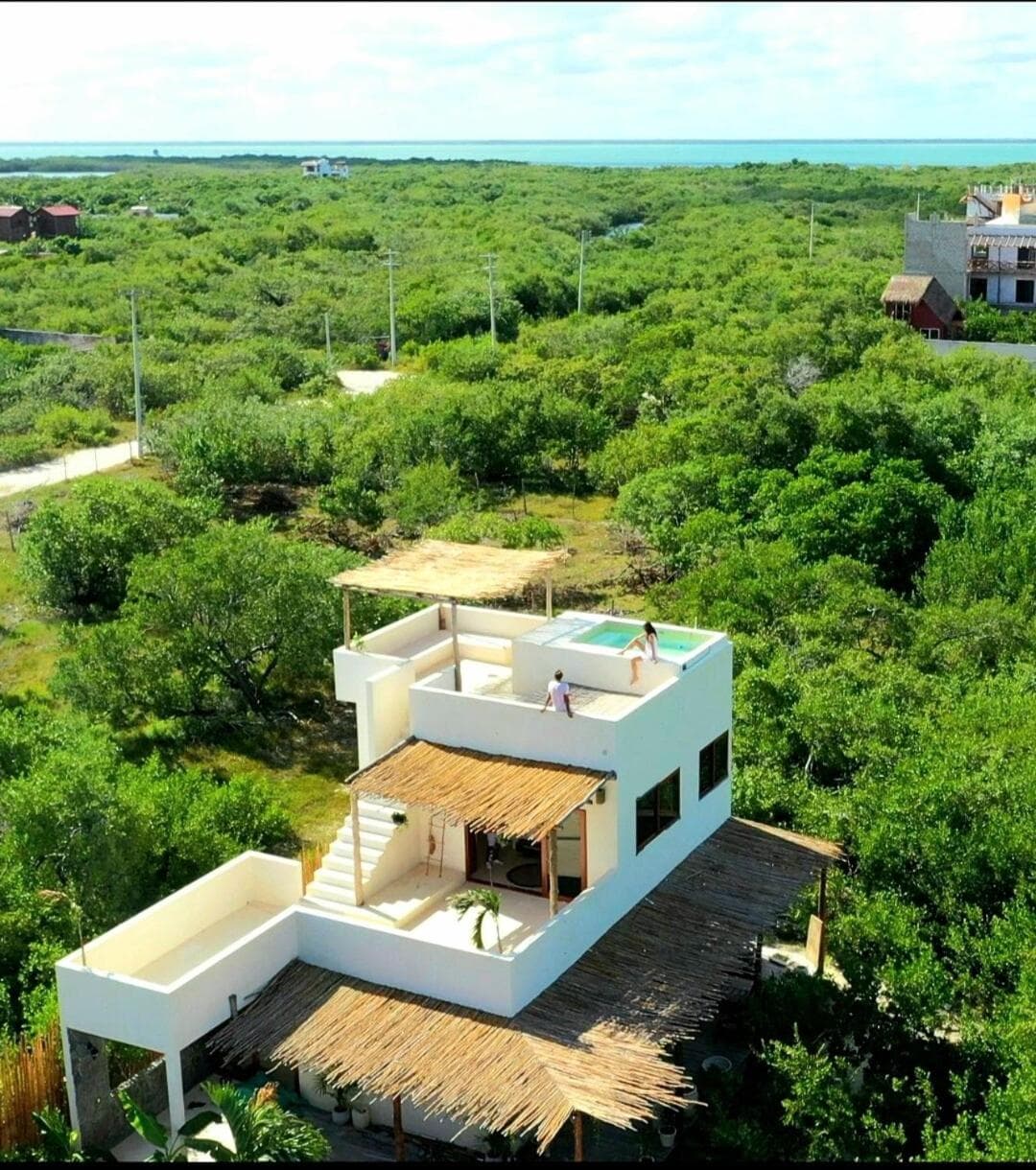Villa de Lujo Privada a 150 m de la playa