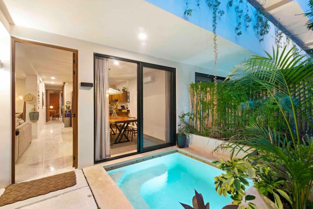Luxury Oasis! 2 poolsPrivate & SwimupFREE extras