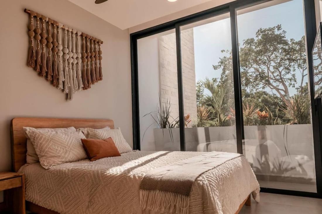 Apt with Private Plunge Pool and Rooftop