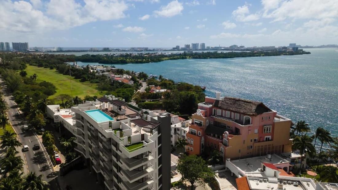 Cancun Apartment Pool & Total Comfort 408A