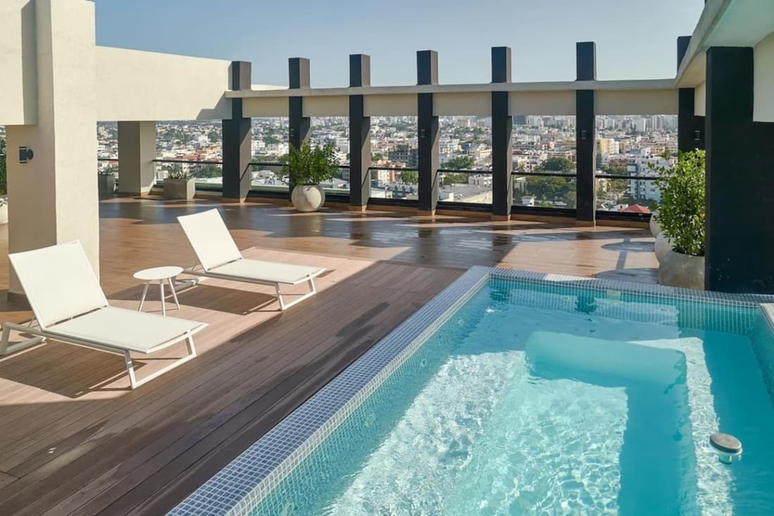 Artcityview Downtown Sdq Poolgymkingbed