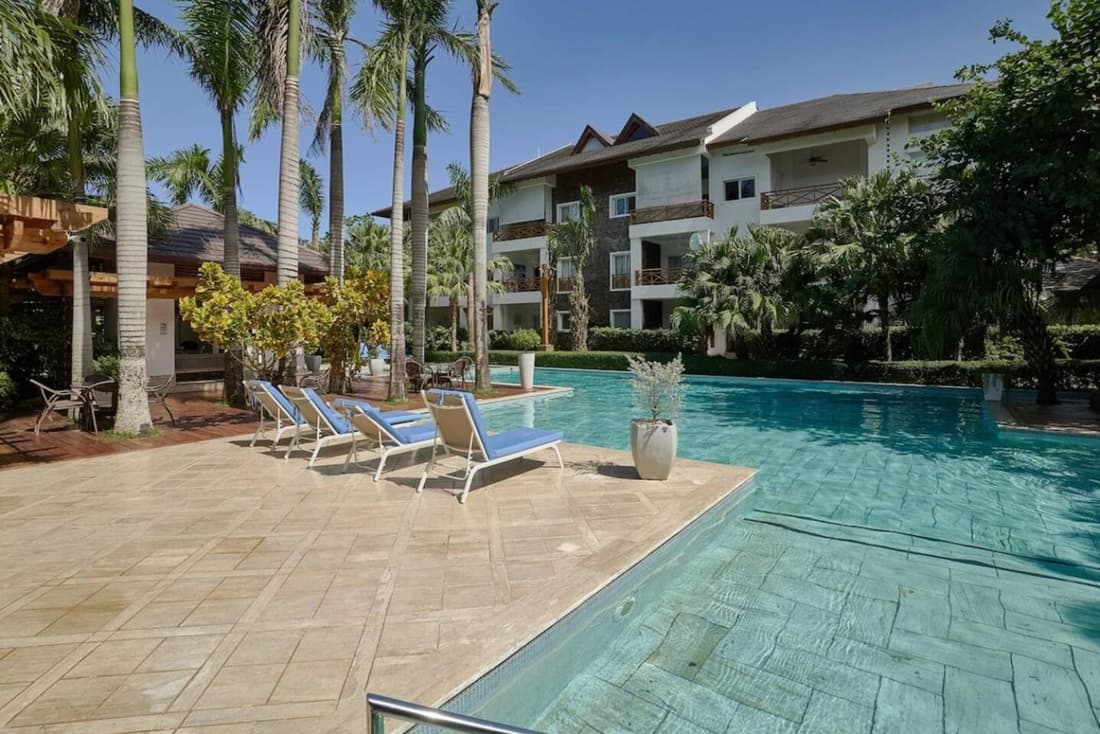 Monserrat Beach Condo Terrenas Poolwifibbq