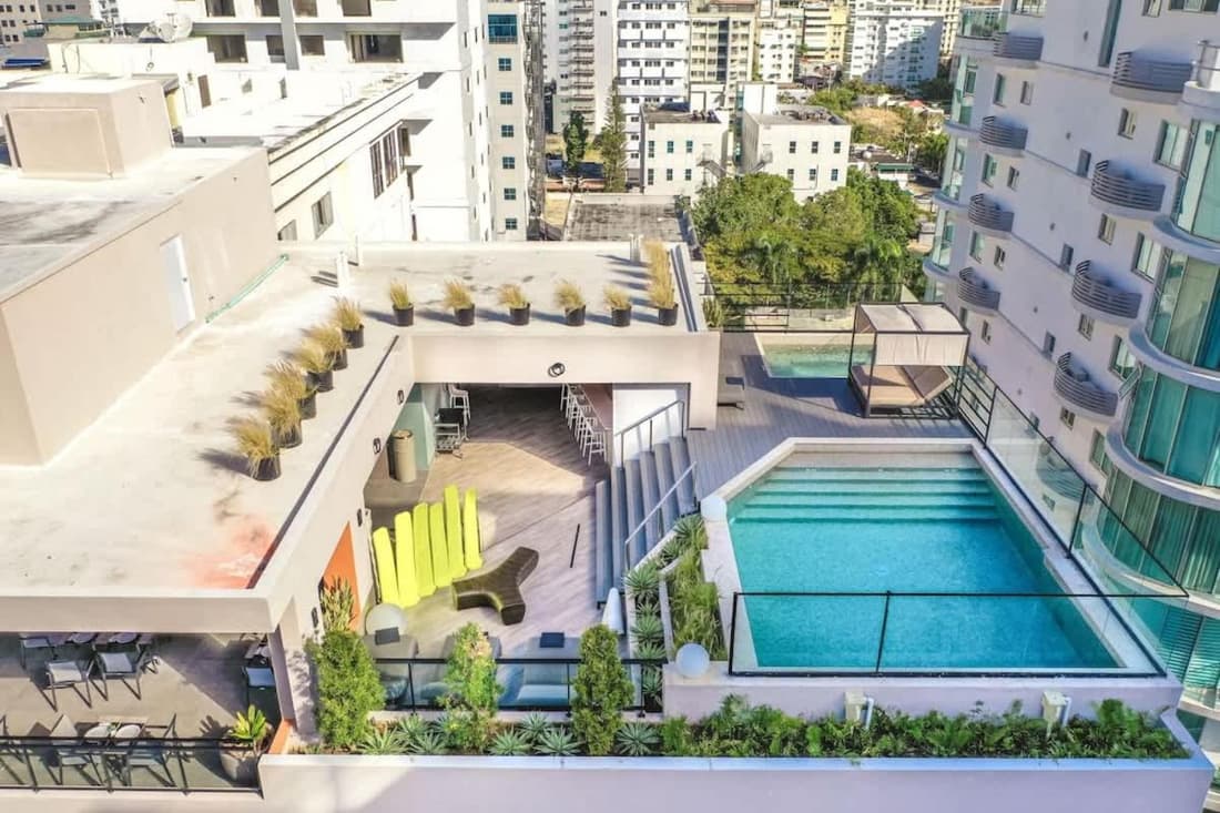 Santo Domingo Apartment with Pool, Gym & Parking