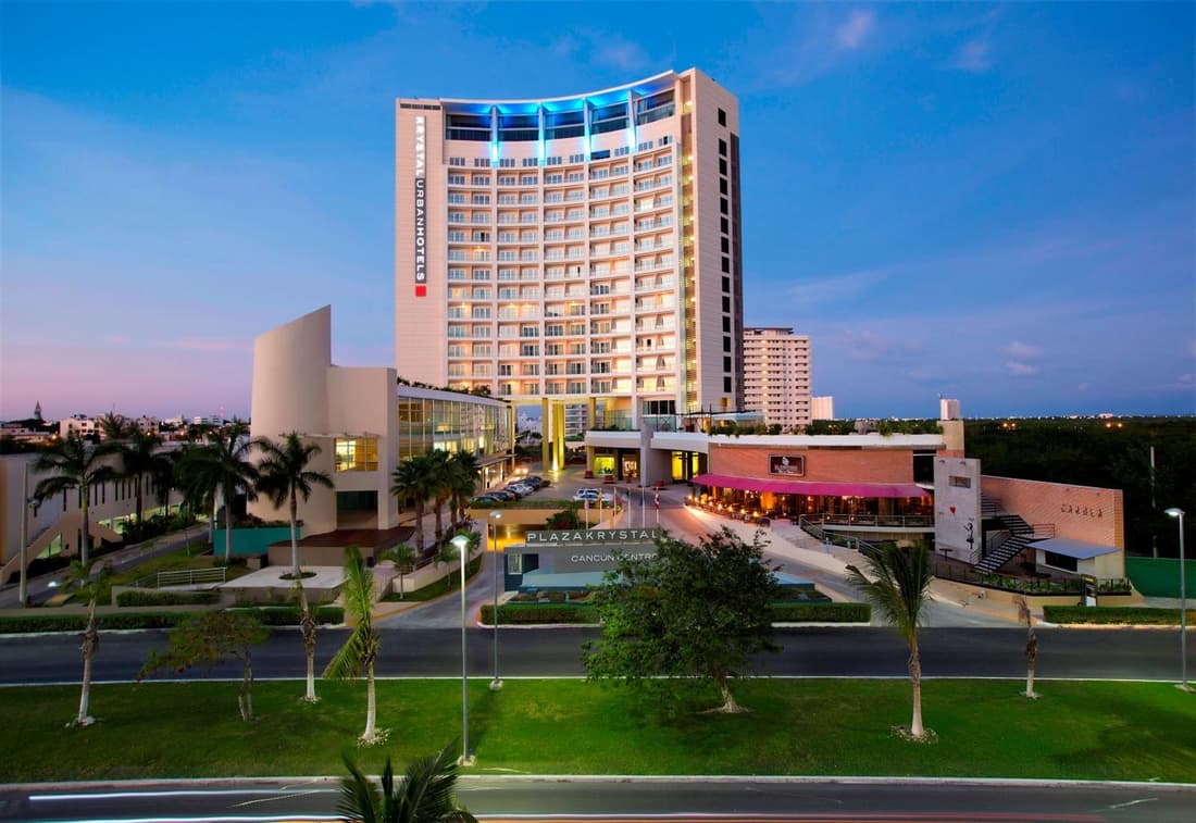 Krystal Urban Cancun & Beach Club