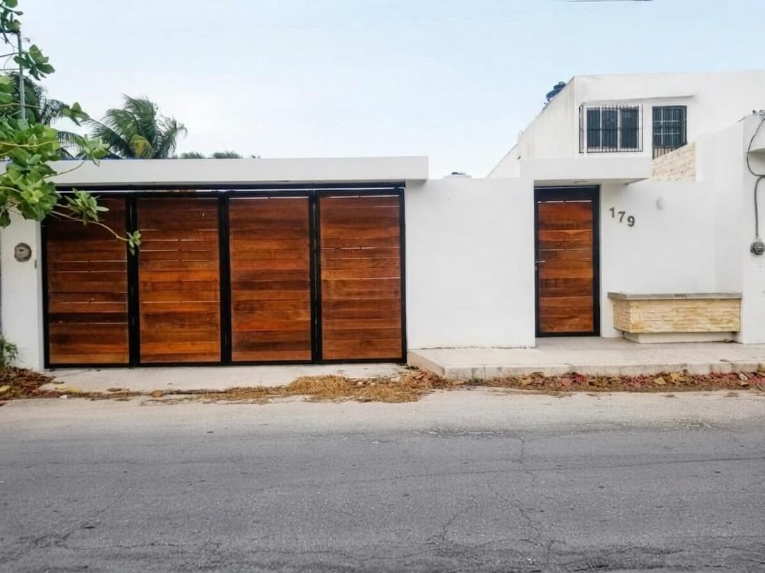 Minimalist house with pool and patio
