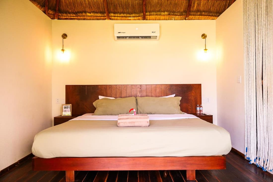 GlampCalar lagoon Front Bungalows