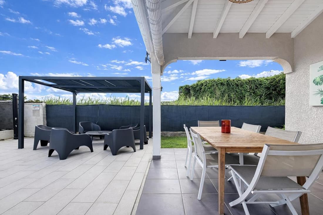 Private Villa, Castel