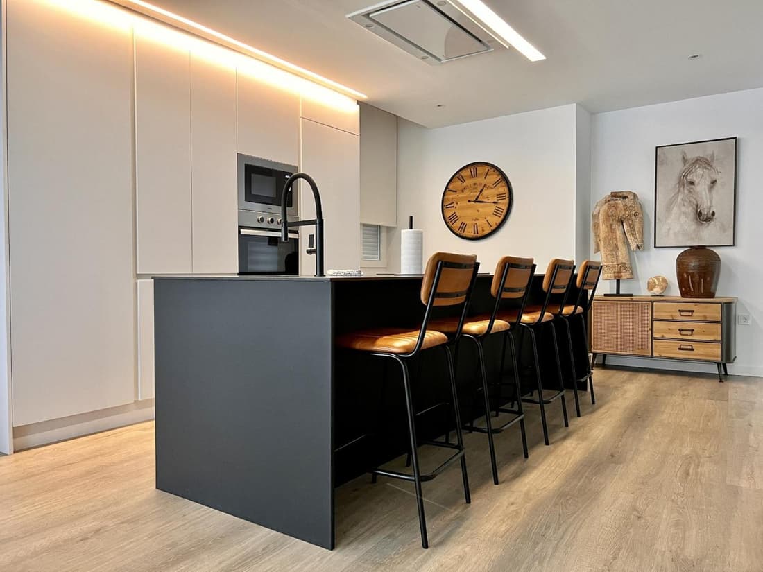 Premium Penthouse Seasonal Rental