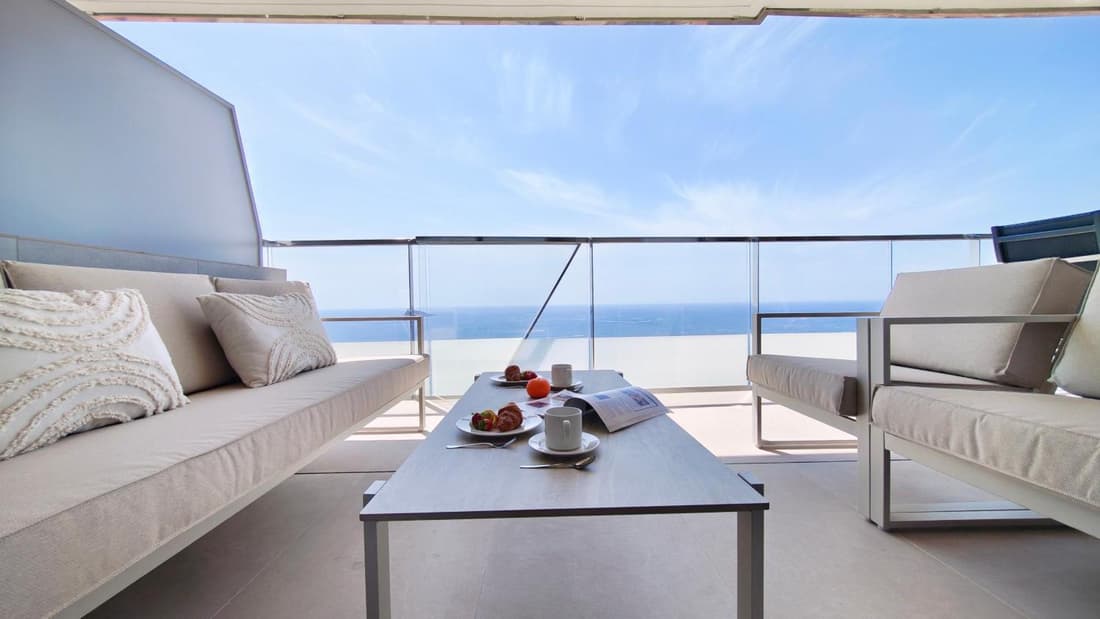 SUNSET SAILORS elegant apartment