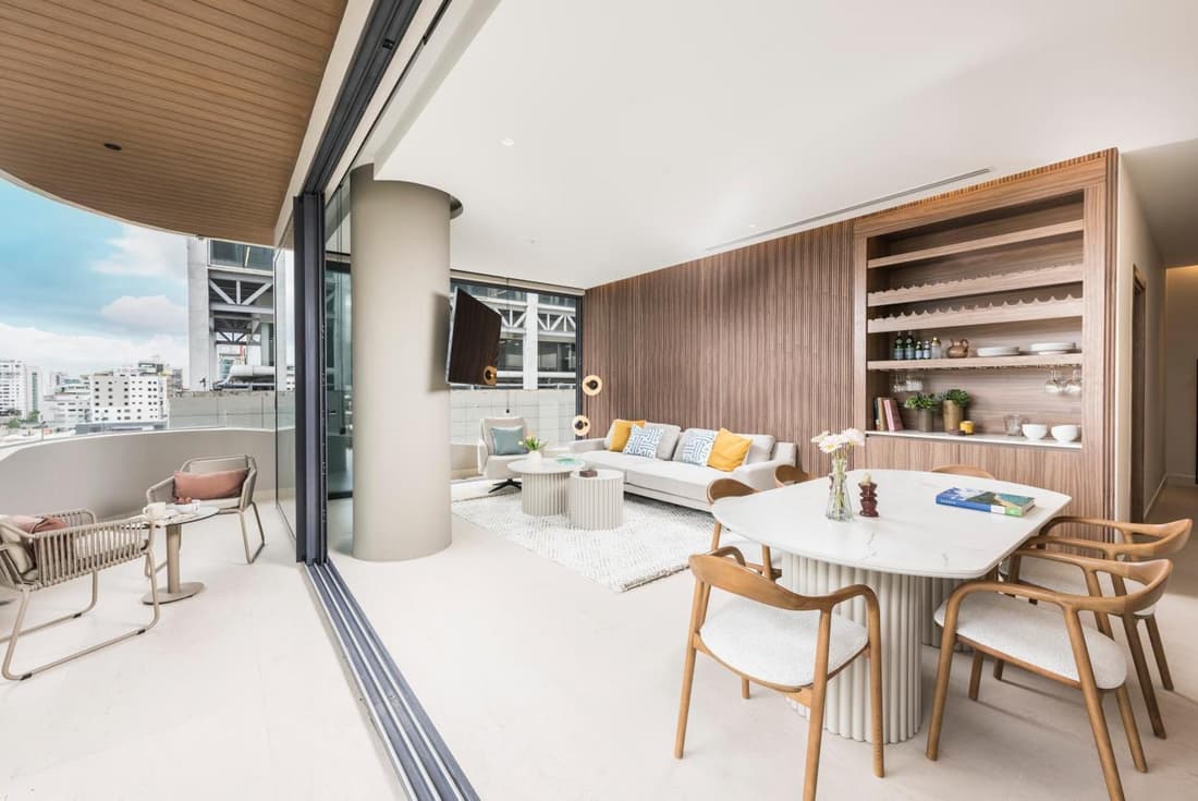 BlueMall Luxury Suites by Homeclub