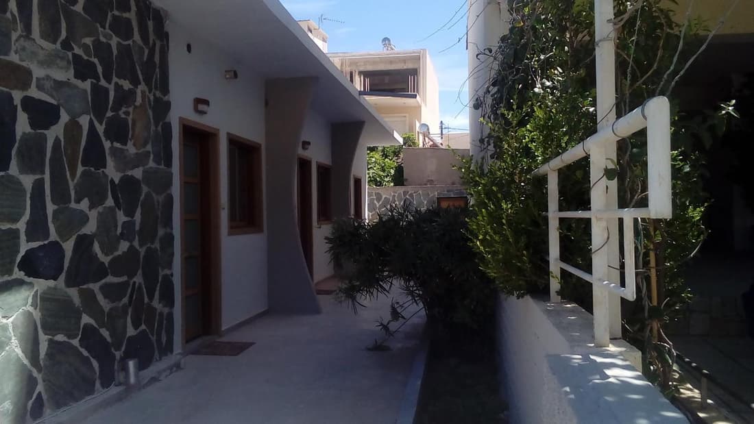 Beloni Apartments and Studios