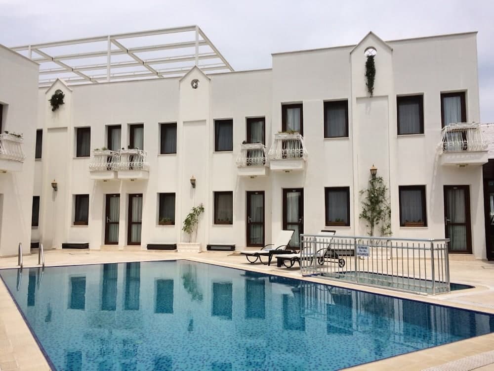 Asmin Hotel