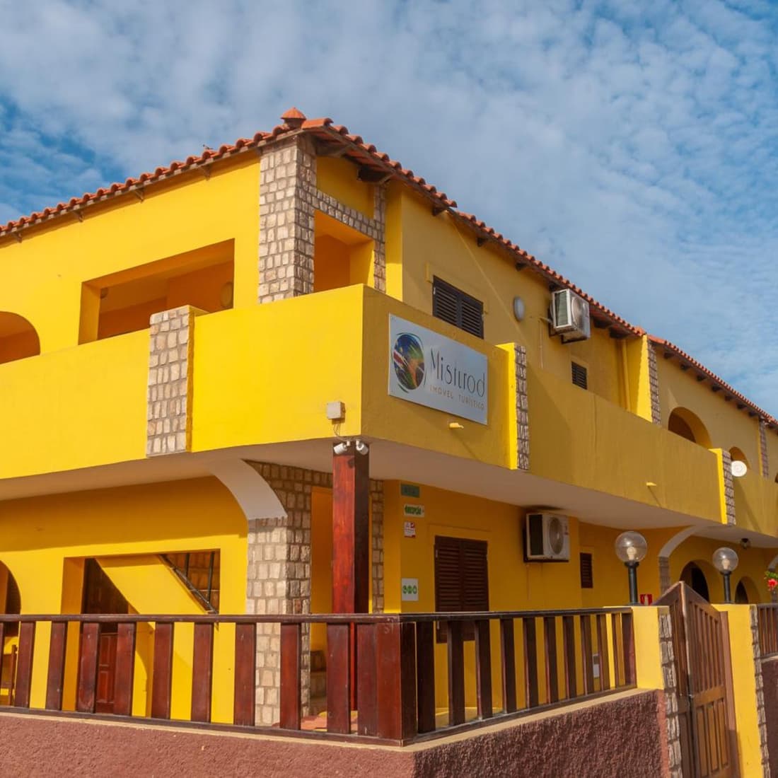 Misturod Aparthotel