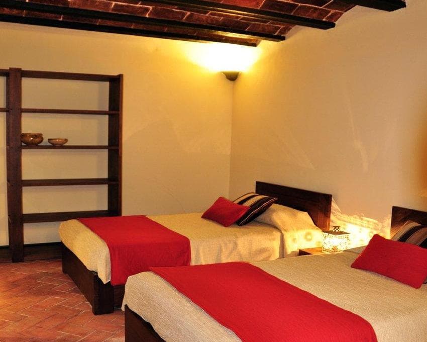 Hotel Naira 