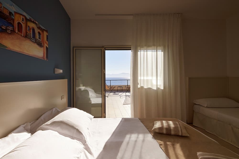 CDS Hotels Terrasini Sicilia 2021/2022 - GATTINONI