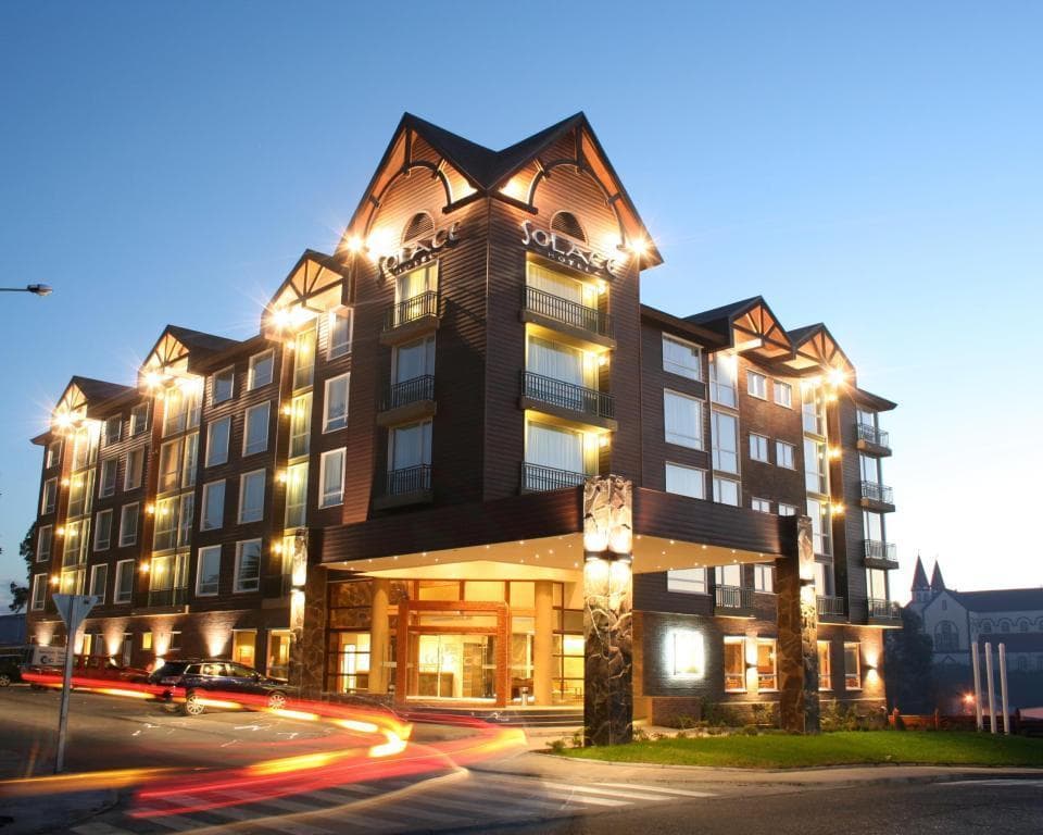 Hotel Solace 