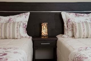 Arami Hotel & Lodge