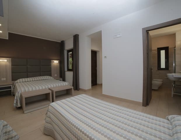 OLD104-Vascellero Club Resort Calabria - GATTINONI