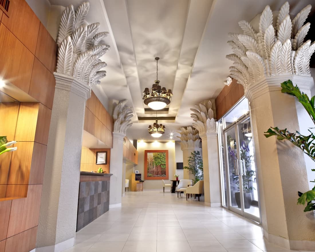 Hotel Palace