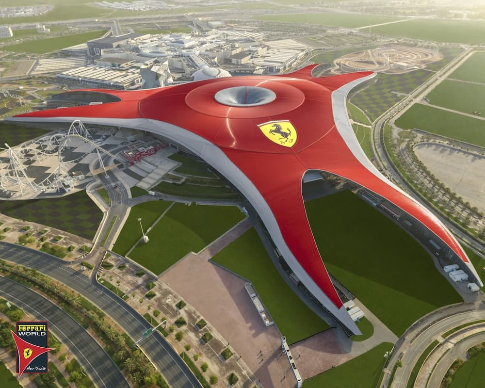 Radisson Blu Hotel & Resort, Abu Dhabi Corniche 2021/2022